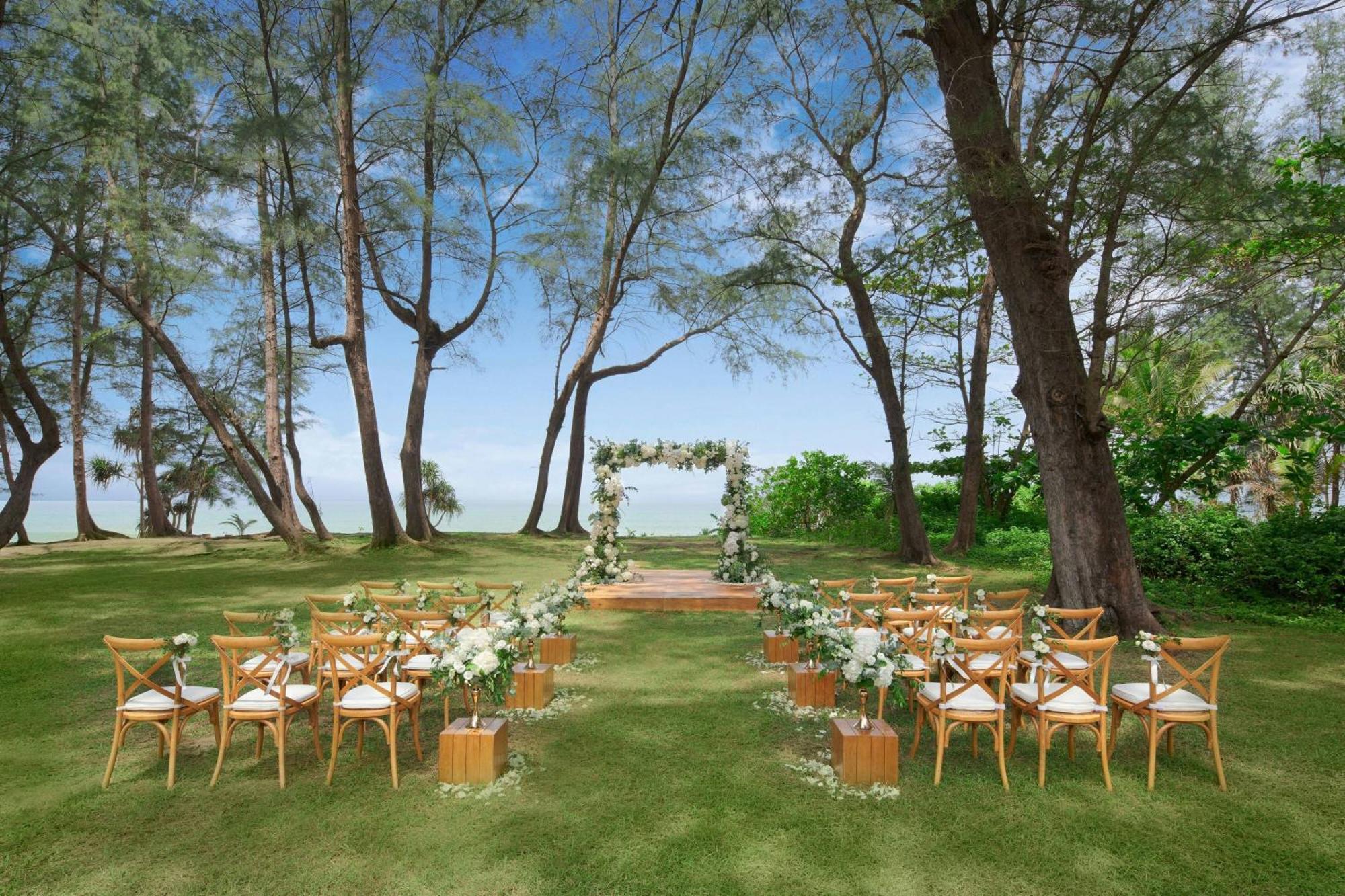 Le Meridien Phuket מלון 5*