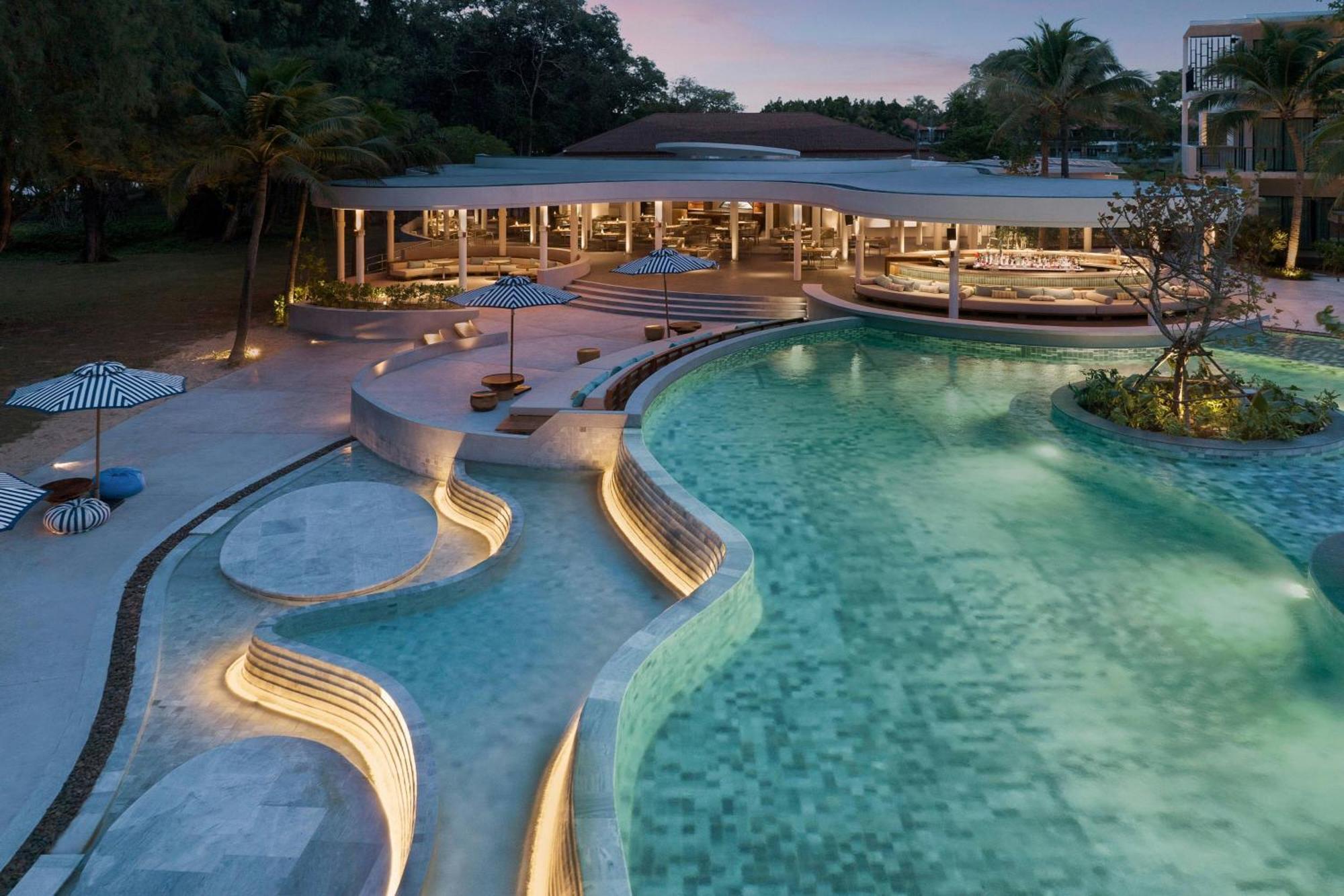 Le Meridien Phuket מלון 5*
