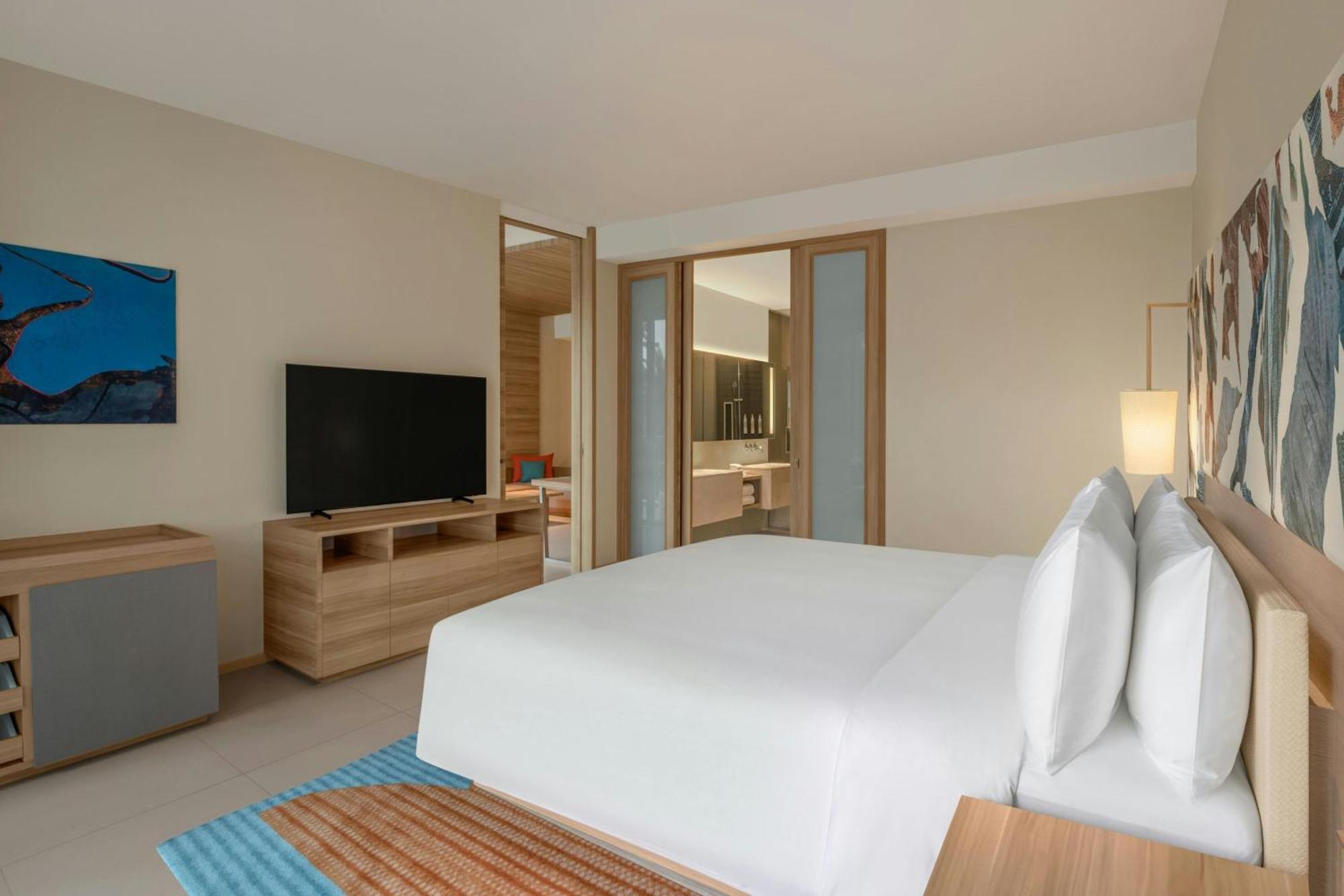 Le Meridien Phuket מלון