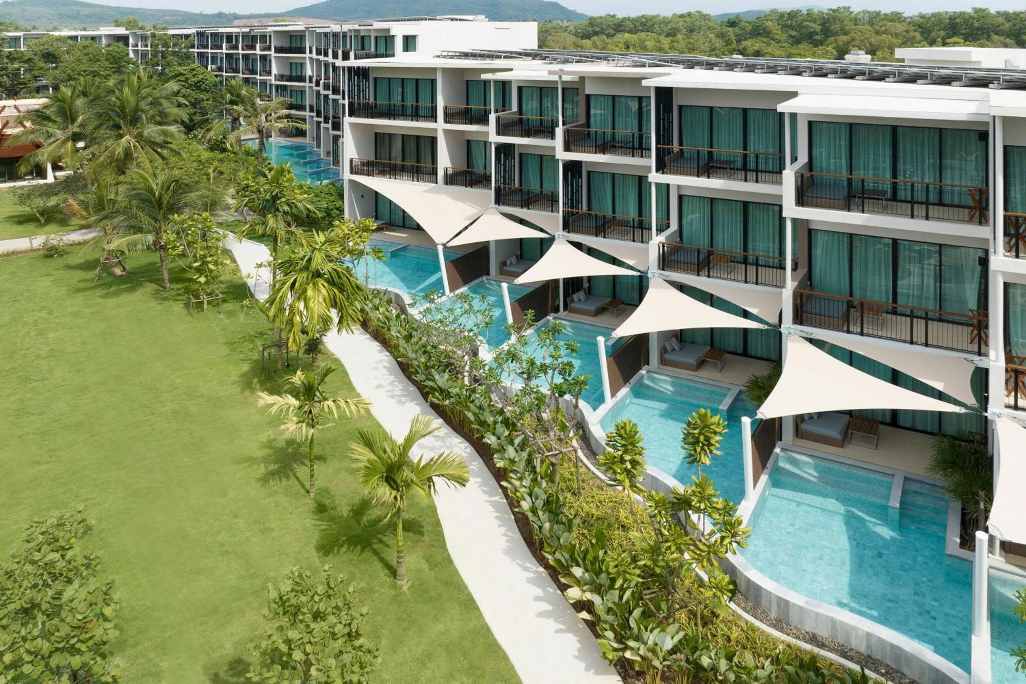 Phuket 5* Mai Khao