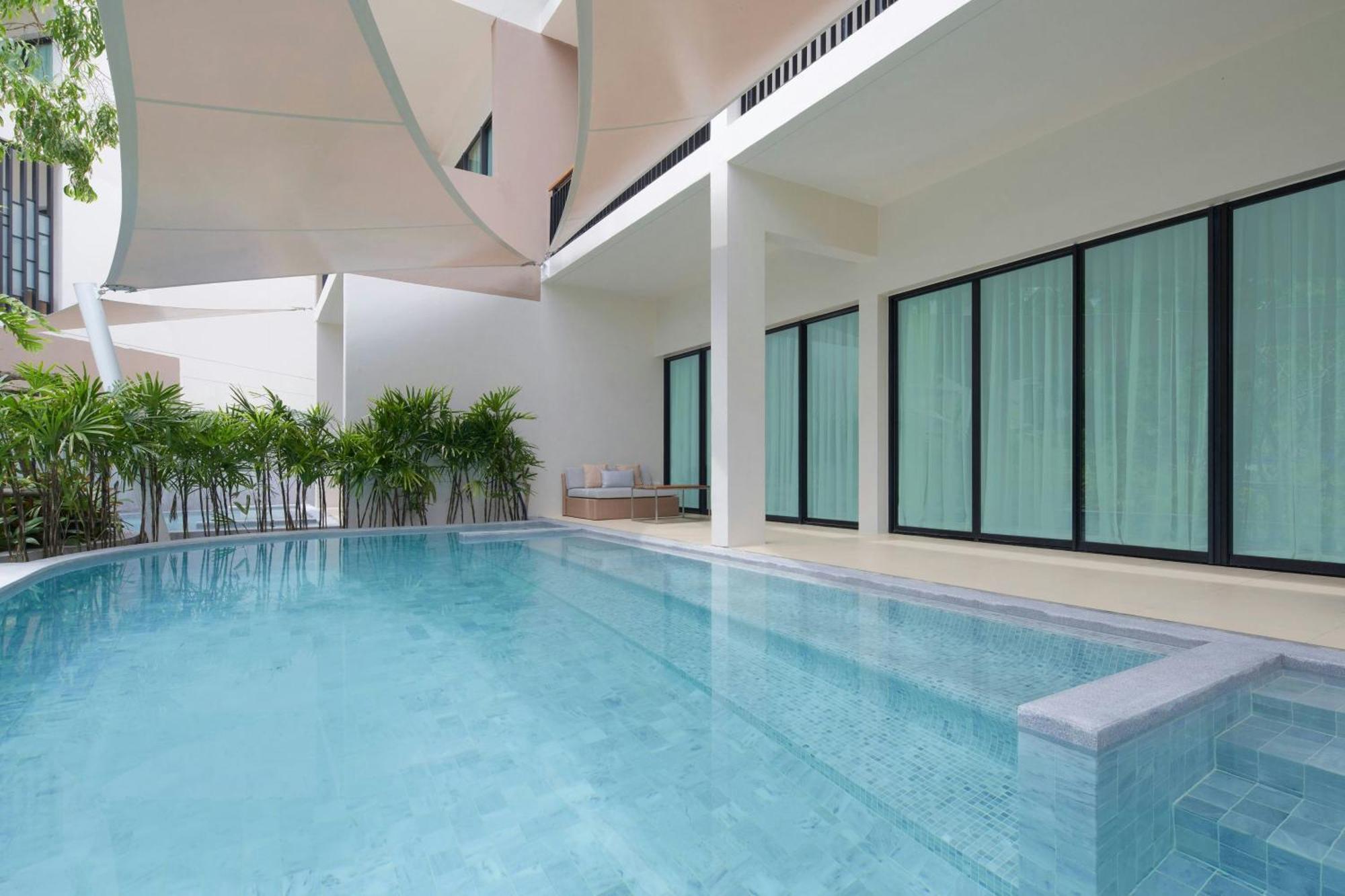Phuket Hotel 5*